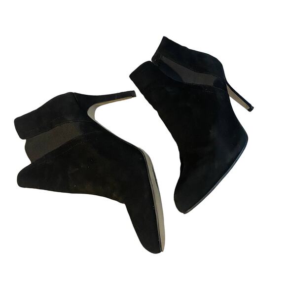 Ivanka Trump Black Suede Stiletto Pull On Ankle Booties Women Sz 7.5 - Picture 2 of 13